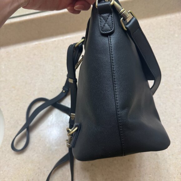 GATTA Christie Noir Leather Camera Bag – Black Suede Flap - Picture 5 of 5